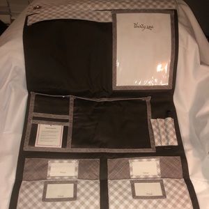 31 Hang Up Home Organizer